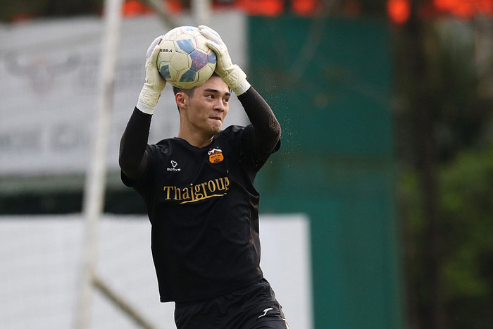 Hôm nay, thủ môn Trần Trung Kiên hội quân cùng tuyển Việt Nam để chuẩn bị cho trận gặp Malaysia. Ảnh: HAGL