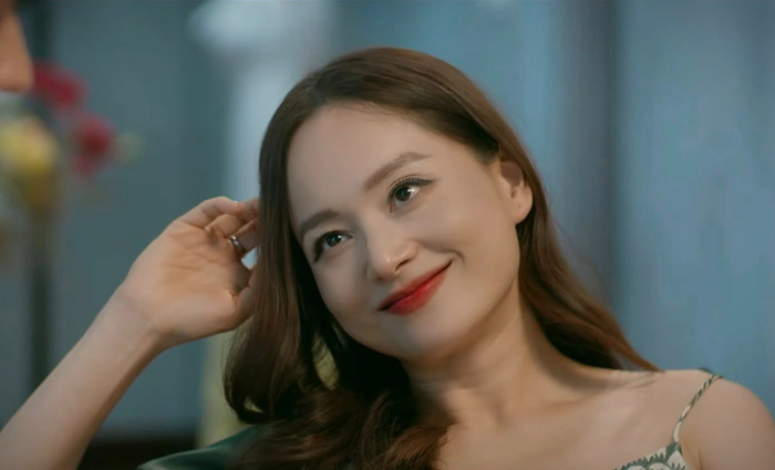 Lan Phương đảm nhận vai Kiều Thơ trong Đồng Hồ Đếm Ngược.