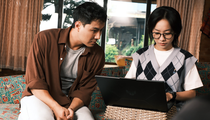 Hoàng Hà vào vai Hà Chi - nhân vật đồng hành cùng Thành (Thanh Sơn).