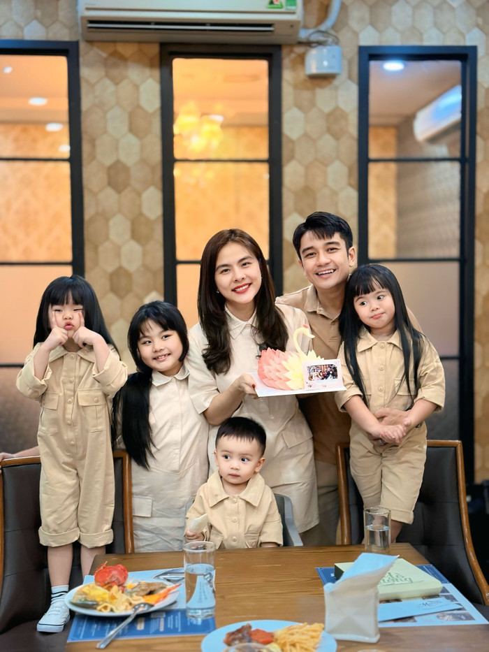 Nữ diễn viên hiện có hôn nhân viên mãn.