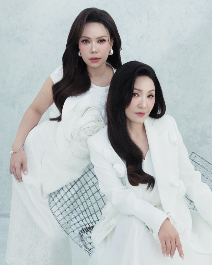 Việt Hương và Hồng Đào không cùng góp mặt trong dự án tiếp theo của đạo diễn Khương Ngọc (Ảnh: FBNV).