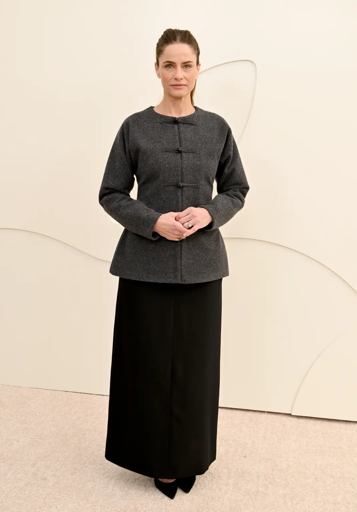 Amanda Peet được xác định mắc ung thư vú giai đoạn 1, thuộc dạng dương tính với thụ thể hormone và âm tính HER2.