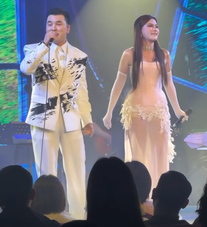 Ưng Hoàng Phúc 'tái hợp' Thu Thuỷ sau 23 năm, nhiều khán giả bồi hồi Ảnh 1