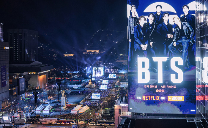 Concert của BTS: 'Cú hích' du lịch toàn cầu nhưng bài toán kinh tế địa phương vẫn chưa có lời giải Ảnh 1
