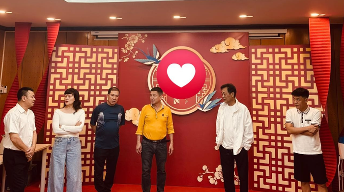 Dàn nghệ sĩ quen thuộc hội ngộ trong buổi tập luyện trước ngày ghi hình