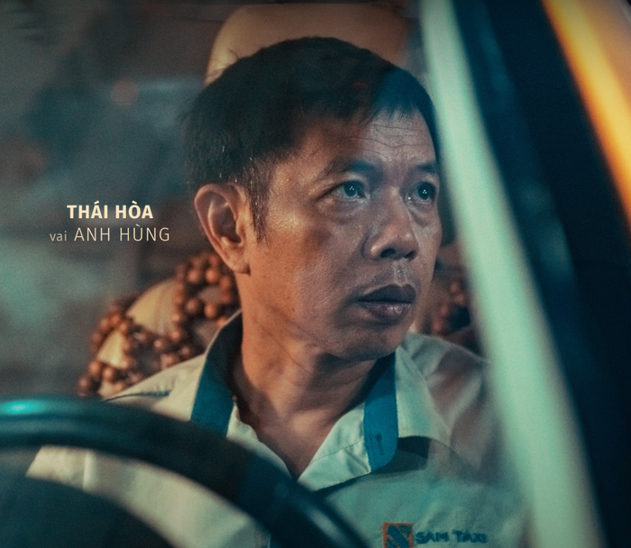Thái Hòa đảm nhận vai người cha đơn thân trong phim.