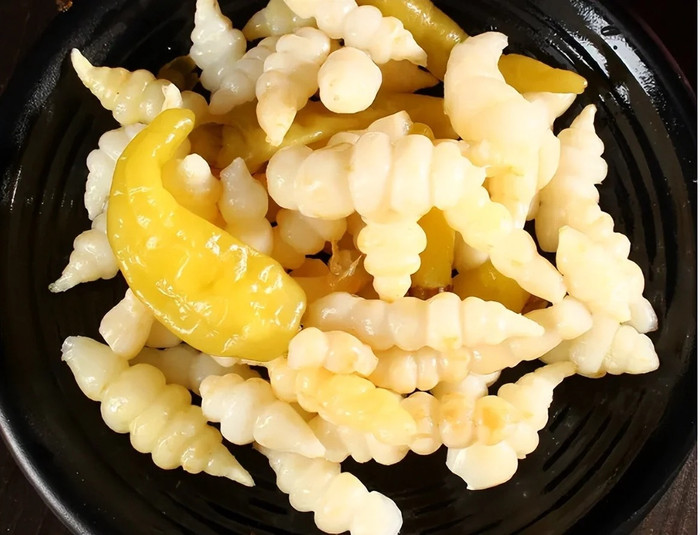 Loại củ thoạt nhìn như con sâu trắng, đem đi muối chua là ngon nhất, ăn cực bắt cơm Ảnh 4