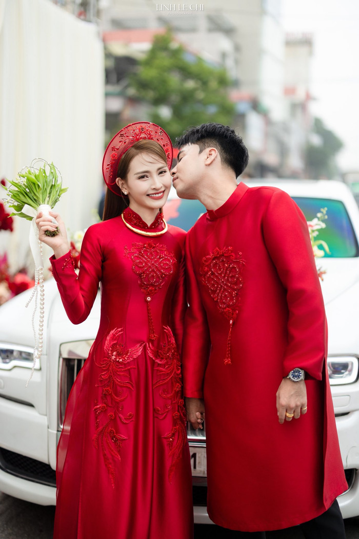 MC Huyền Trang và cầu thủ Đức Huy đã có một thời gian tìm hiểu, hẹn hò trước khi quyết định về chung một nhà. Ảnh: Linh Le Chi