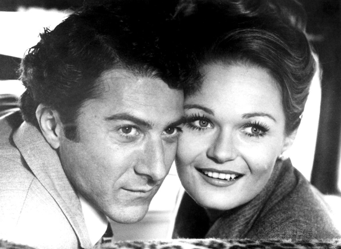 Valerie Perrine và Dustin Hoffman trong phim Lenny (1974), vai diễn mang về đề cử Oscar
