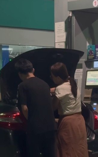 Cặp vợ chồng có hành vi gây bức xúc khi xăng tăng giá, bị phạt nặng Ảnh 2