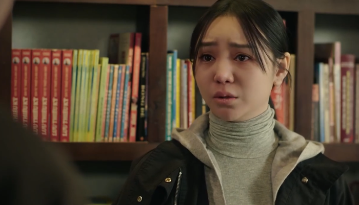 Trong tập mới của Bước Chân Vào Đời, nhân vật Thương do Quỳnh Kool đảm nhận quyết định chia tay bạn trai.