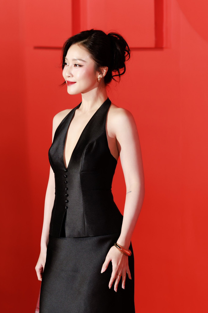 Khả Ngân tích cực 'lên đồ' táo bạo trong những sự kiện giải trí. Ảnh: FBNV