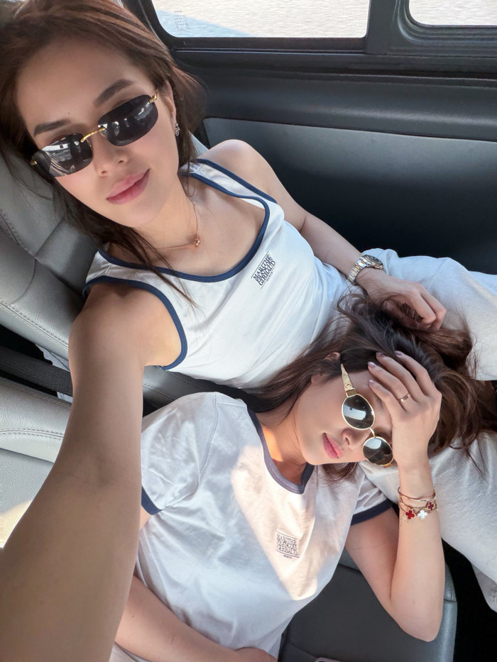 Sự thân thiết và ngọt ngào của cặp đôi Kỳ Duyên - Thiên Ân trong suốt chuyến đi. Ảnh: FBNV