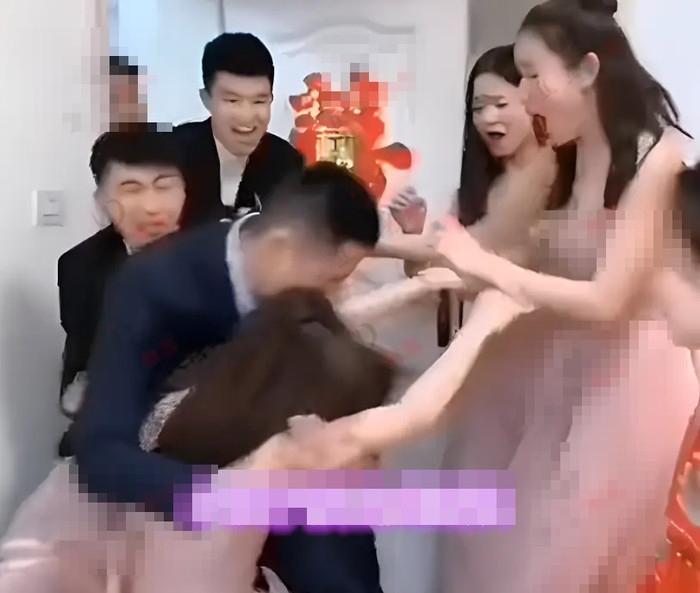 Chú rể ôm nhầm em vợ ngay tại lễ rước dâu, cô dâu có phản ứng gây xôn xao Ảnh 3