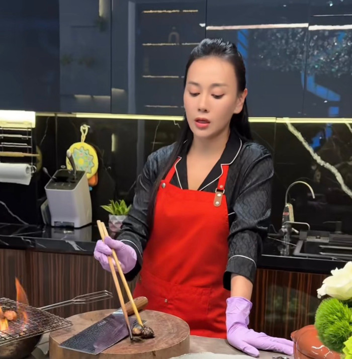 Phương Oanh đã thay đổi sau con số 10 tỷ đồng Ảnh 1