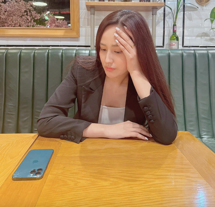 Mai Phương Thúy hoang mang khi kể chuyện mua sắm của bản thân Ảnh: FBNV