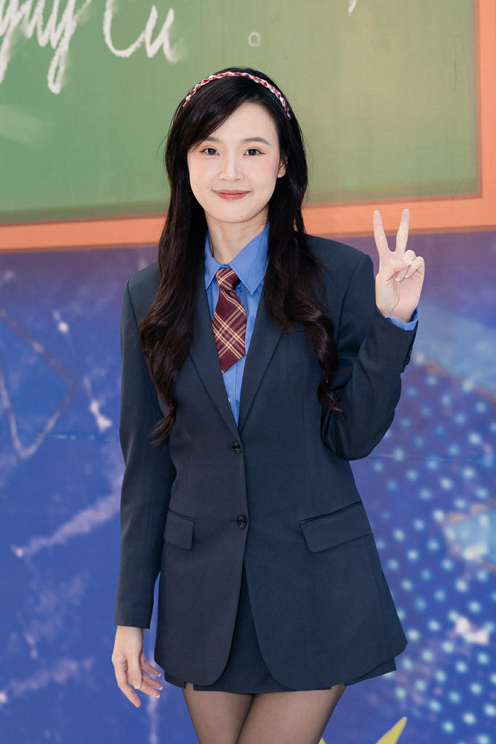 Midu trong tạo hình của phim1314 &nbsp;Đợi em ở ngày cũ (2026). - Ảnh: FBNV