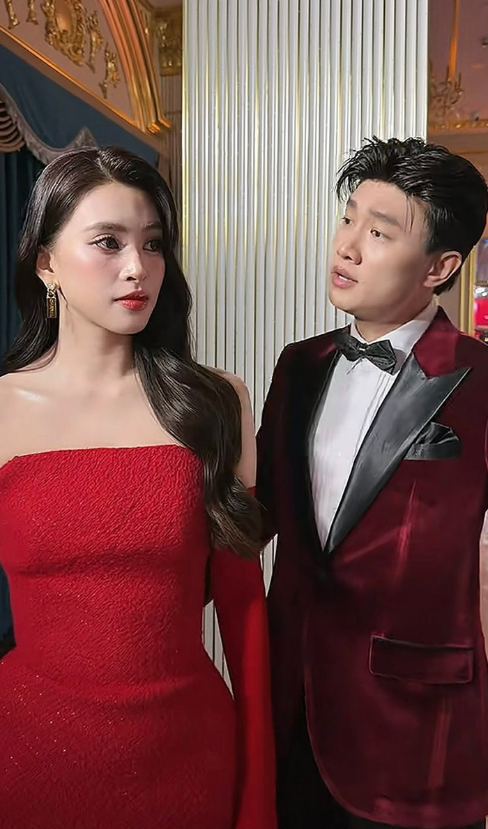 Thời gian gần đây, Quốc Trường và Tiểu Vy cùng tham gia dự án phim, liên tục được khán giả 'đẩy thuyền'.