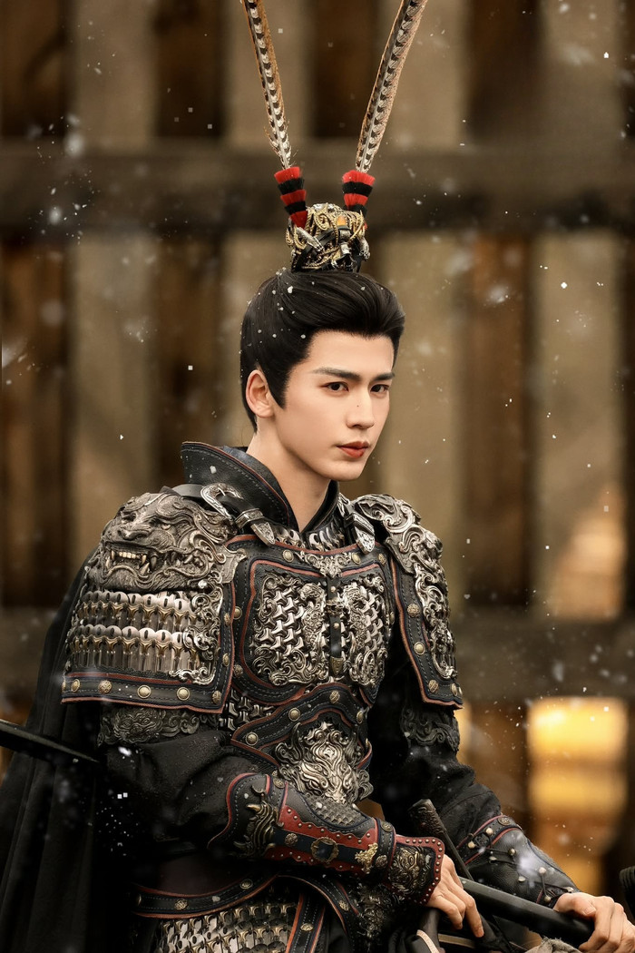 Tạo hình gây tranh cãi của Trương Lăng Hách trong dự án mới.