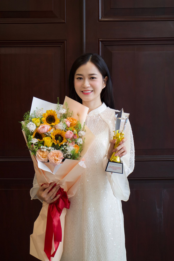 Lâm Vỹ Dạ là một trong những nữ nghệ sĩ Việt được đông đảo khán giả yêu mến.