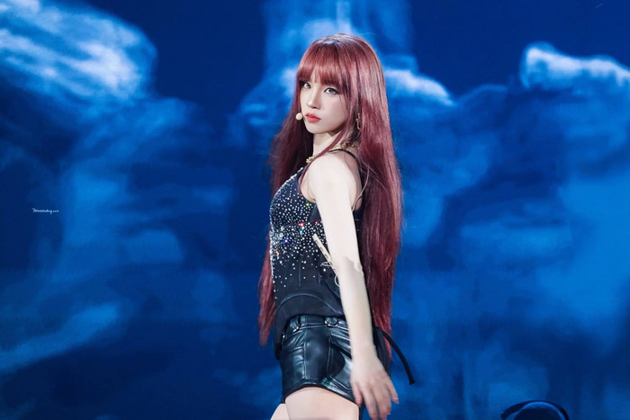 Yuqi (i-dle) tạm ngừng hoạt động Ảnh 1