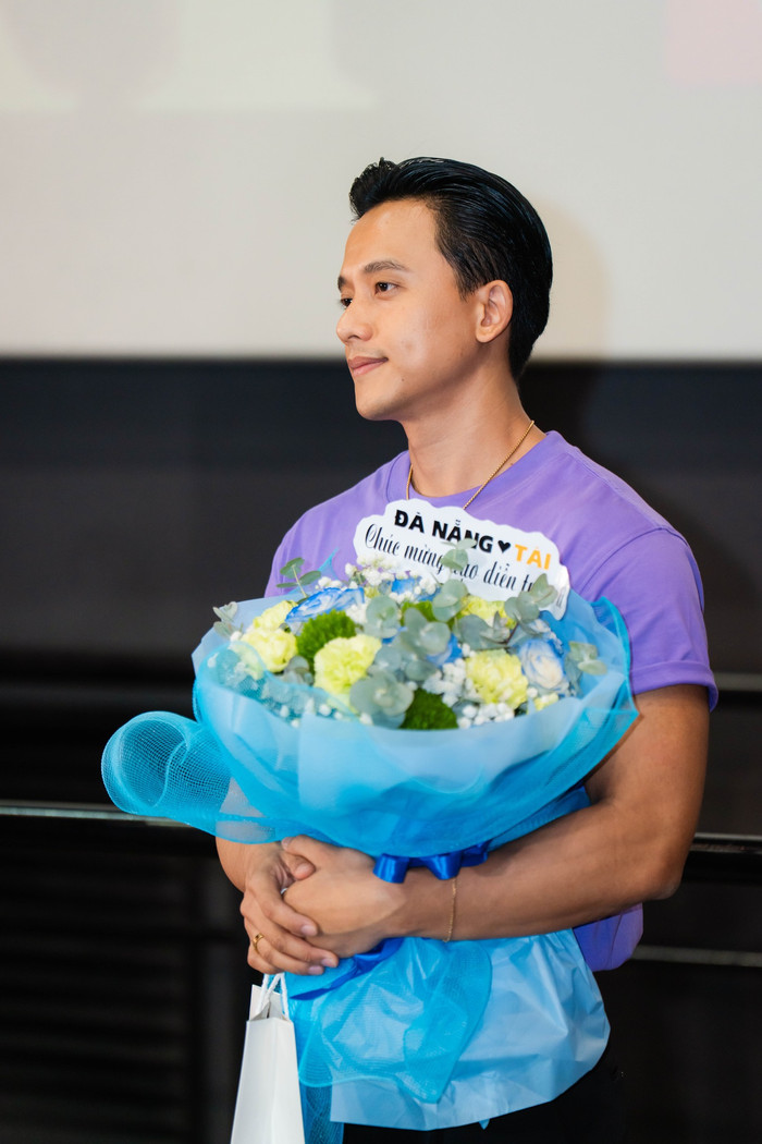 Mai Tài Phến vừa chia sẻ thêm niềm vui trên trang cá nhân (Ảnh: FBNV).