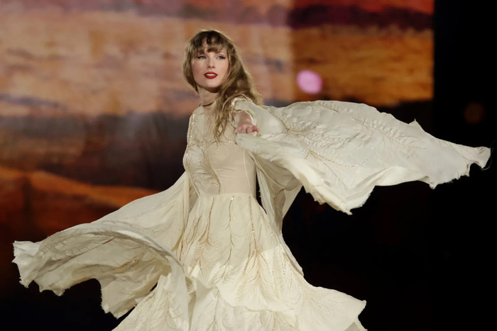 Taylor Swift vừa đạt được kỷ lục khó ai chạm tới trong ngành công nghiệp âm nhạc Ảnh 5