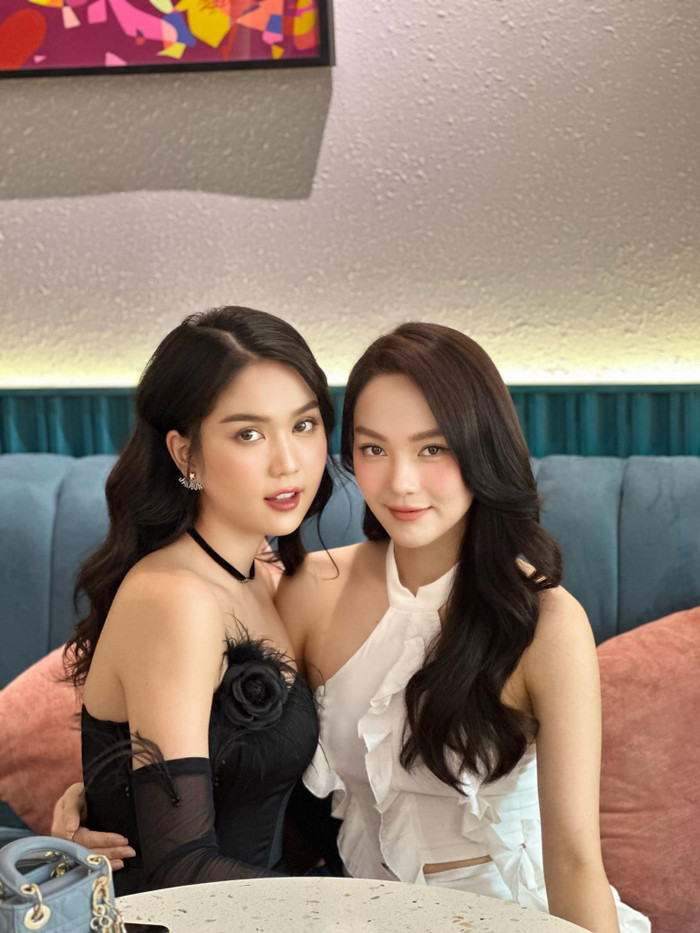 Ngọc Trinh và Minh Hằng vốn có mối quan hệ thân thiết, cởi mở. Ảnh: FBNV