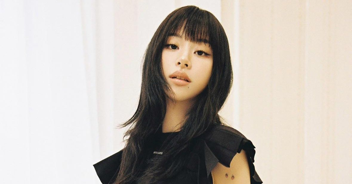 Chaeyoung gặp vấn đề sức khoẻ, phải hoãn lịch trình để điều trị.