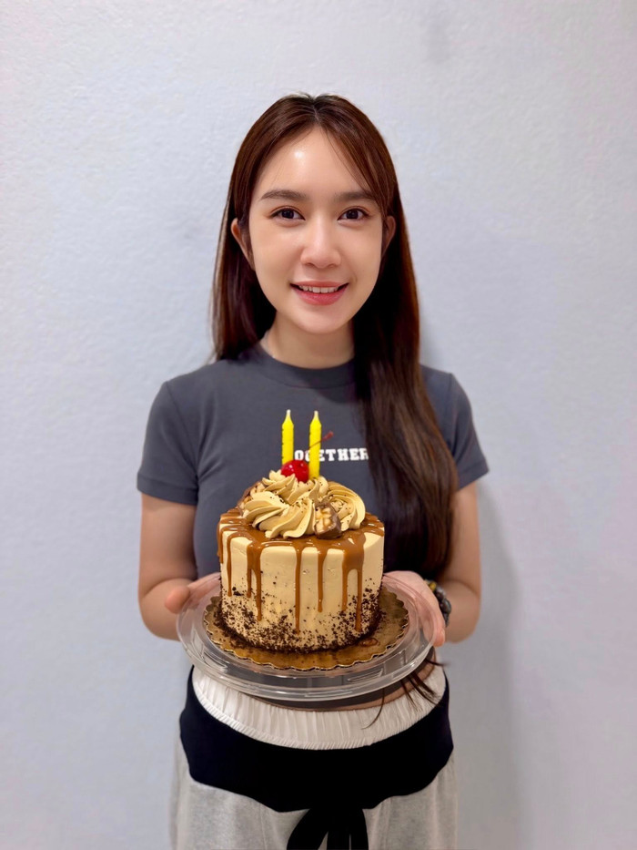 Vẻ ngoài trẻ trung của vợ Lý Hải.