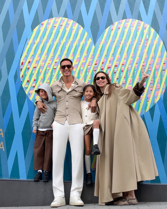 Hôn nhân viên mãn của Hồ Ngọc Hà được nhiều khán giả yêu mến.