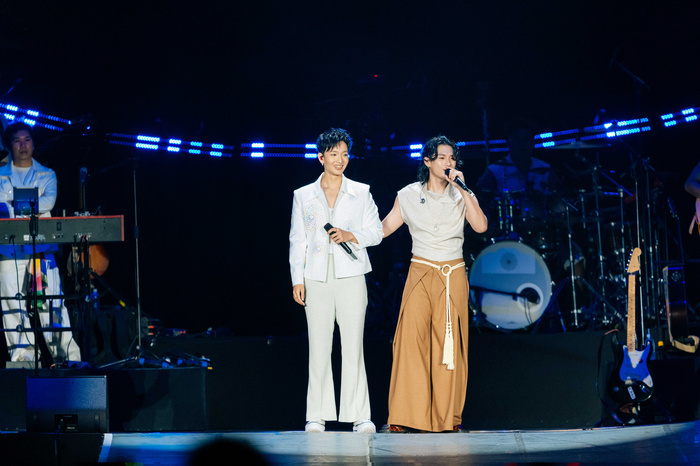 Hình ảnh 'gây sốc' trong concert gần 10.000 khán giả của Hoàng Dũng Ảnh 7