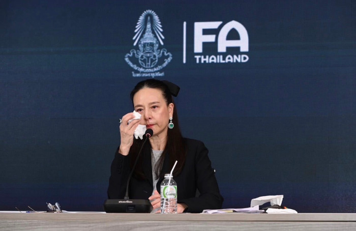 Năm ngoái, Madam Pang bật khóc nói về chuyện nợ nần của FAT. Ảnh: Madam Pang