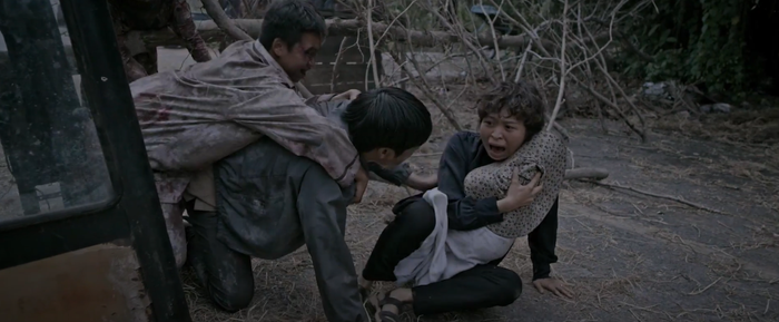 Một phân cảnh trong Bến phà xác sống – bộ phim gây tranh luận về cấu trúc nội dung rời rạc. - Ảnh: NSX