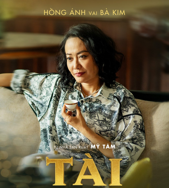 Tạo hình sắc lạnh của &nbsp;Hồng Ánh trong vai bà trùm Kim khiến khán giả ấn tượng. - Ảnh: NSX