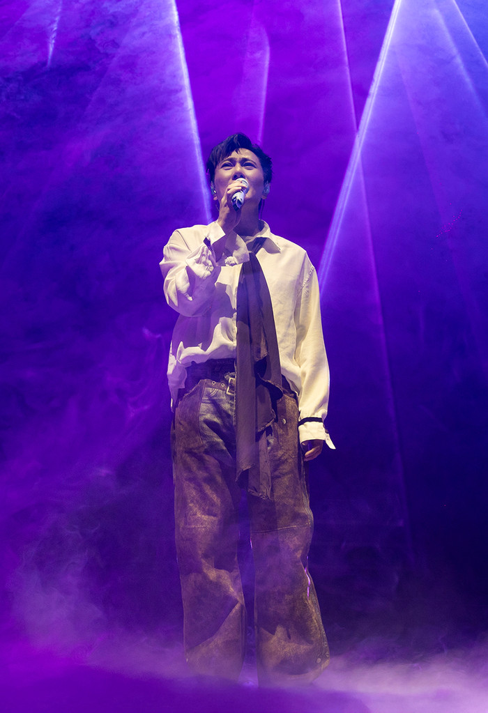 Nam ca sĩ gạo cội kết thúc chuyến lưu diễn kéo dài suốt 8 năm Ảnh 2