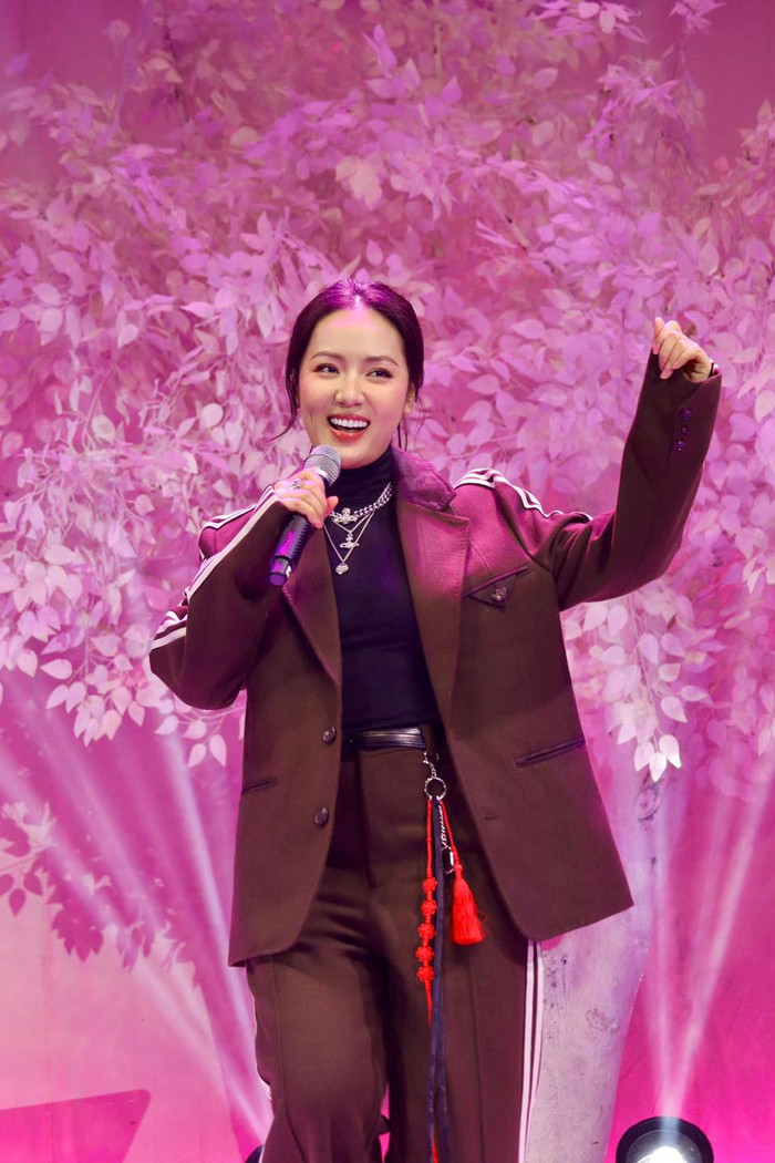 Ca sĩ Phương Linh phản ứng về khoảnh khắc của Mỹ Tâm và Mai Tài Phến Ảnh 2