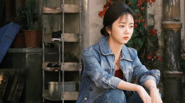 Bất ngờ với Đàm Tùng Vận Ảnh 2