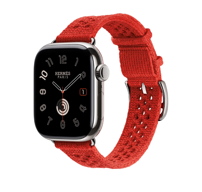 Ở phân khúc cao cấp hợp tác cùng Hermès, bảng màu cũng được điều chỉnh đáng kể.&nbsp;