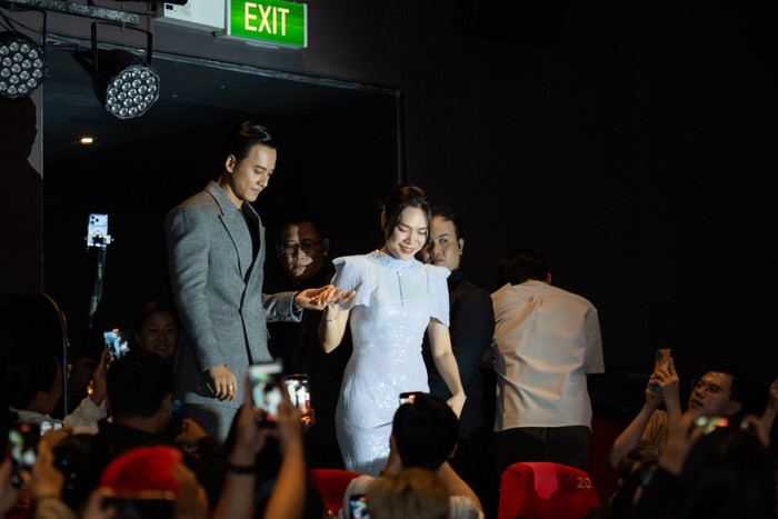 Màn tái hợp của Mỹ Tâm và Mai Tài Phến trên màn ảnh rộng khiến nhiều khán giả thích thú.