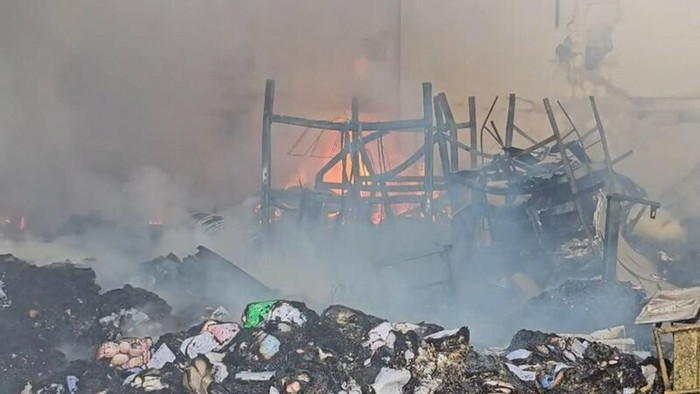 Nhà máy trứng gà bốc cháy dữ dội, hàng trăm nghìn quả trứng bị thiêu rụi Ảnh 2