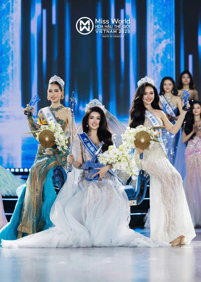 Khán giả đang mong đợi những hoạt động sắp tới của top 3 Miss World Vietnam. Ảnh: Miss World Vietnam