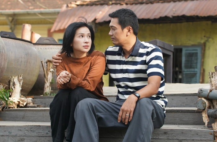 Khả Như trong vai Minh Như, trung tâm của câu chuyện tiền truyện đầy ám ảnh