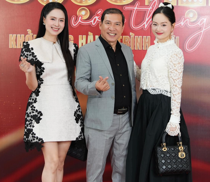 Khoảnh khắc mới đăng tải của Lan Phương (Ảnh: FBNV).