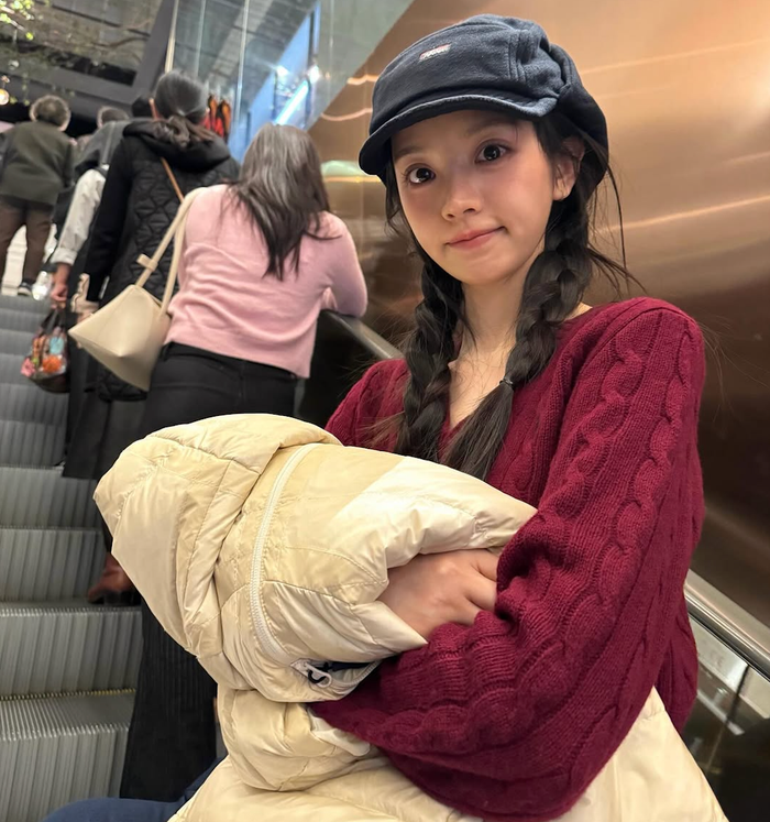 Nữ chính phim Trục Ngọc sở hữu nhan sắc xinh đẹp, tươi tắn. Ảnh: IGNV