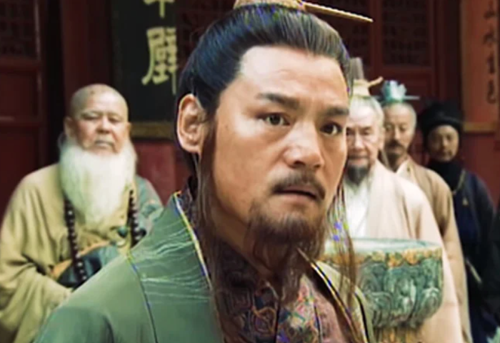 Nhạc Bất Quần, Ngụy quân tử điển hình, dùng mưu kế thao túng giang hồ nhưng tự hủy hoại chính mình