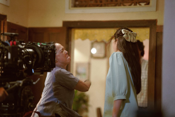 Đoàn Thiên Ân phải thực hiện 18 lần tát từ NSND Lê Khanh để đạt được cảm xúc chân thật nhất (Ảnh: FBNV).