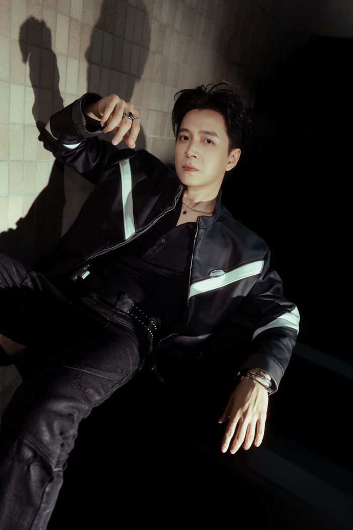 Ngô Kiến Huy rục rịch trở lại đường đua âm nhạc. Ảnh: FBNV