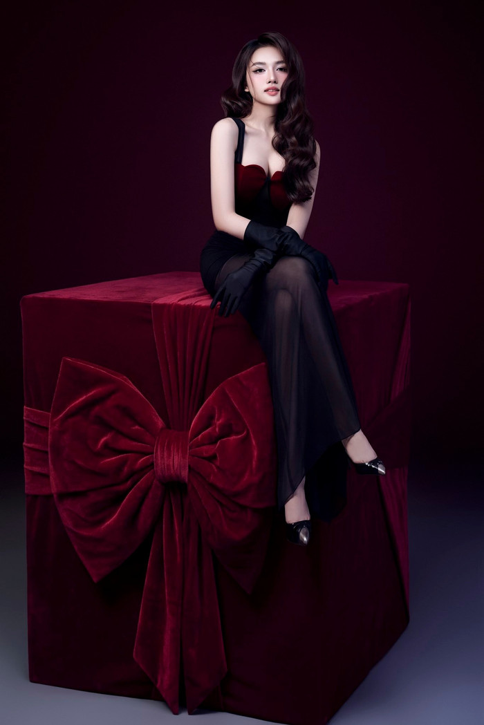 Bộ ảnh nhận nhiều lời khen từ người hâm mộ. Ảnh: FBNV