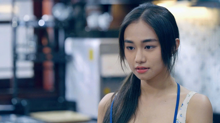 Như Trang, người được cưu mang nhưng dần trở thành mối đe dọa hạnh phúc gia đình